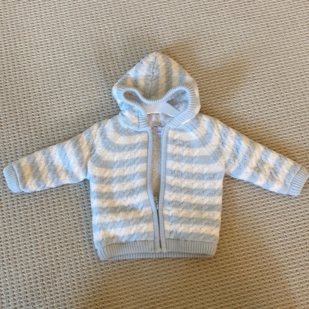 Angel Dear 0-6 months never been worn/ washed fuzzy warm inside